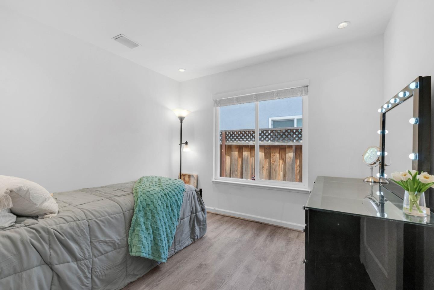 265 Arbor Valley DR