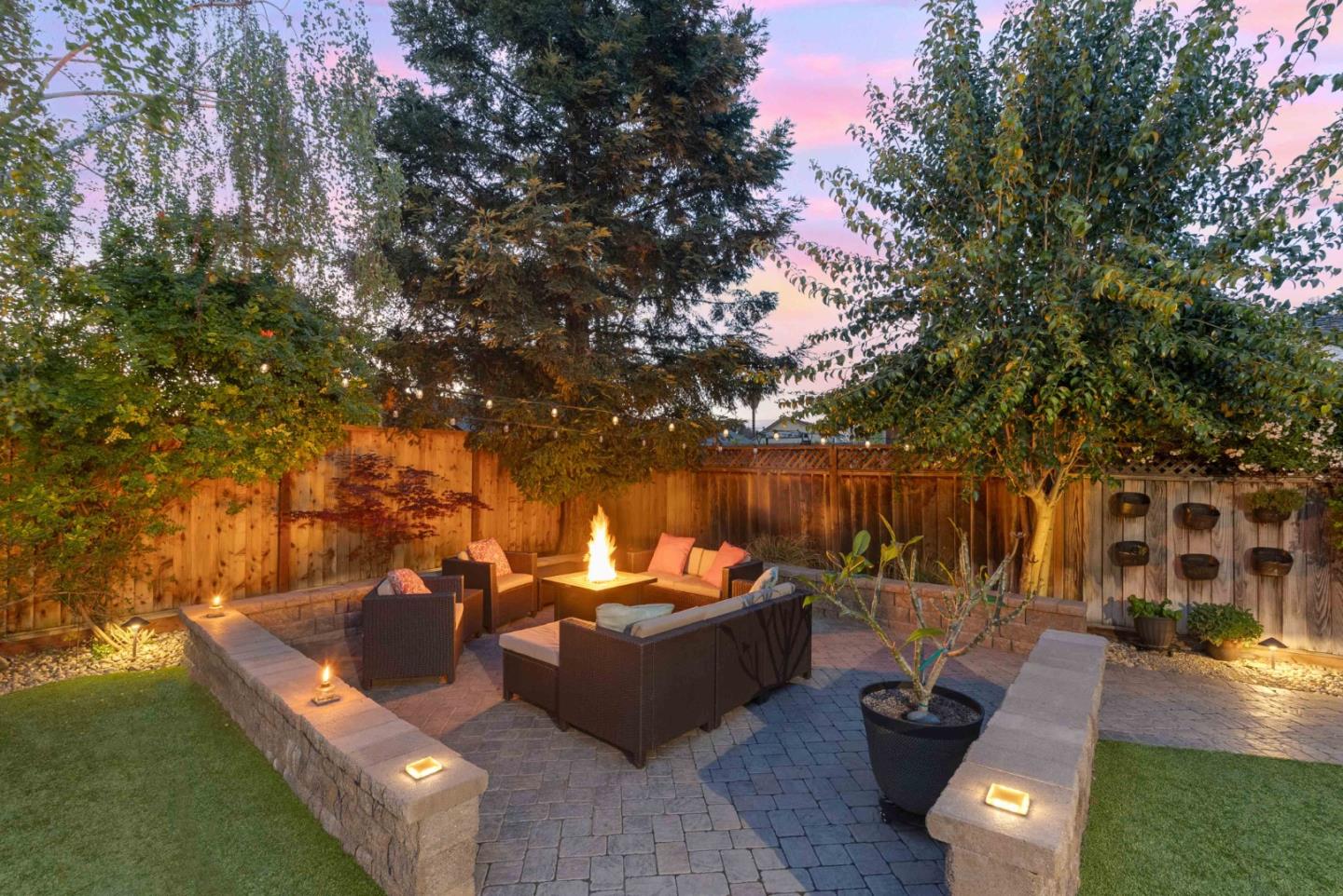 304 Henderson DR