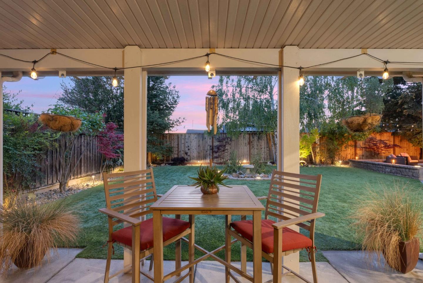 304 Henderson DR