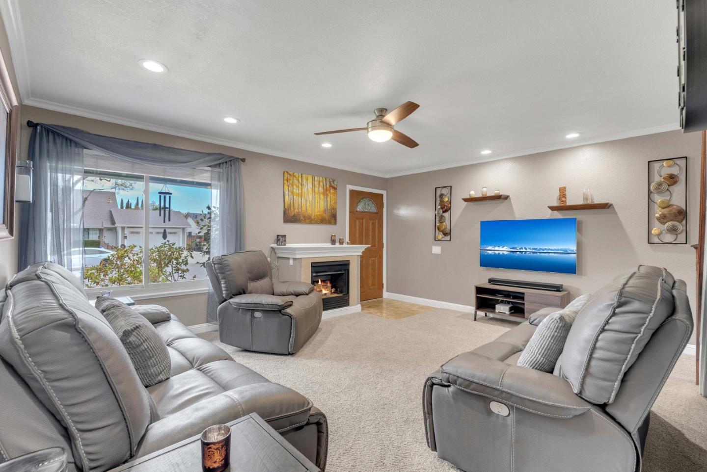 304 Henderson DR