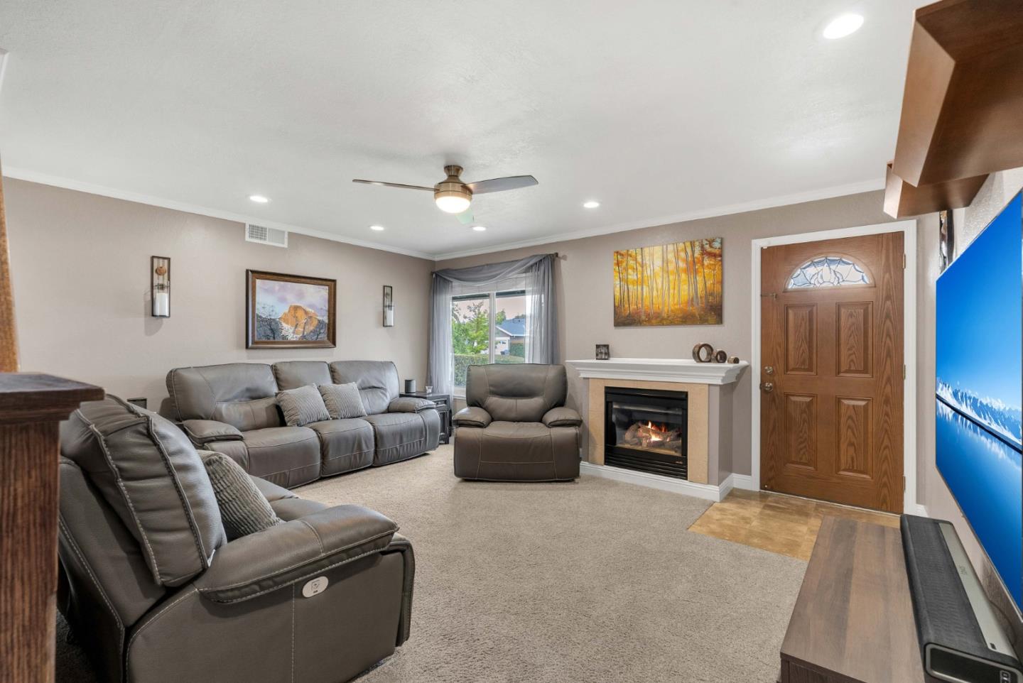 304 Henderson DR