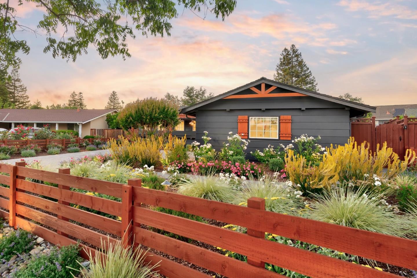 3904 Timberline DR