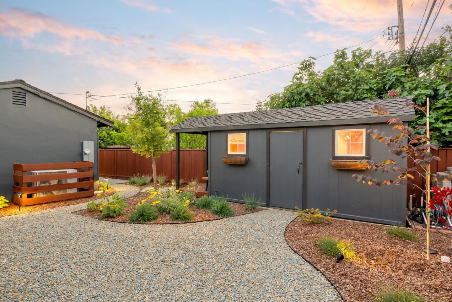 3904 Timberline DR