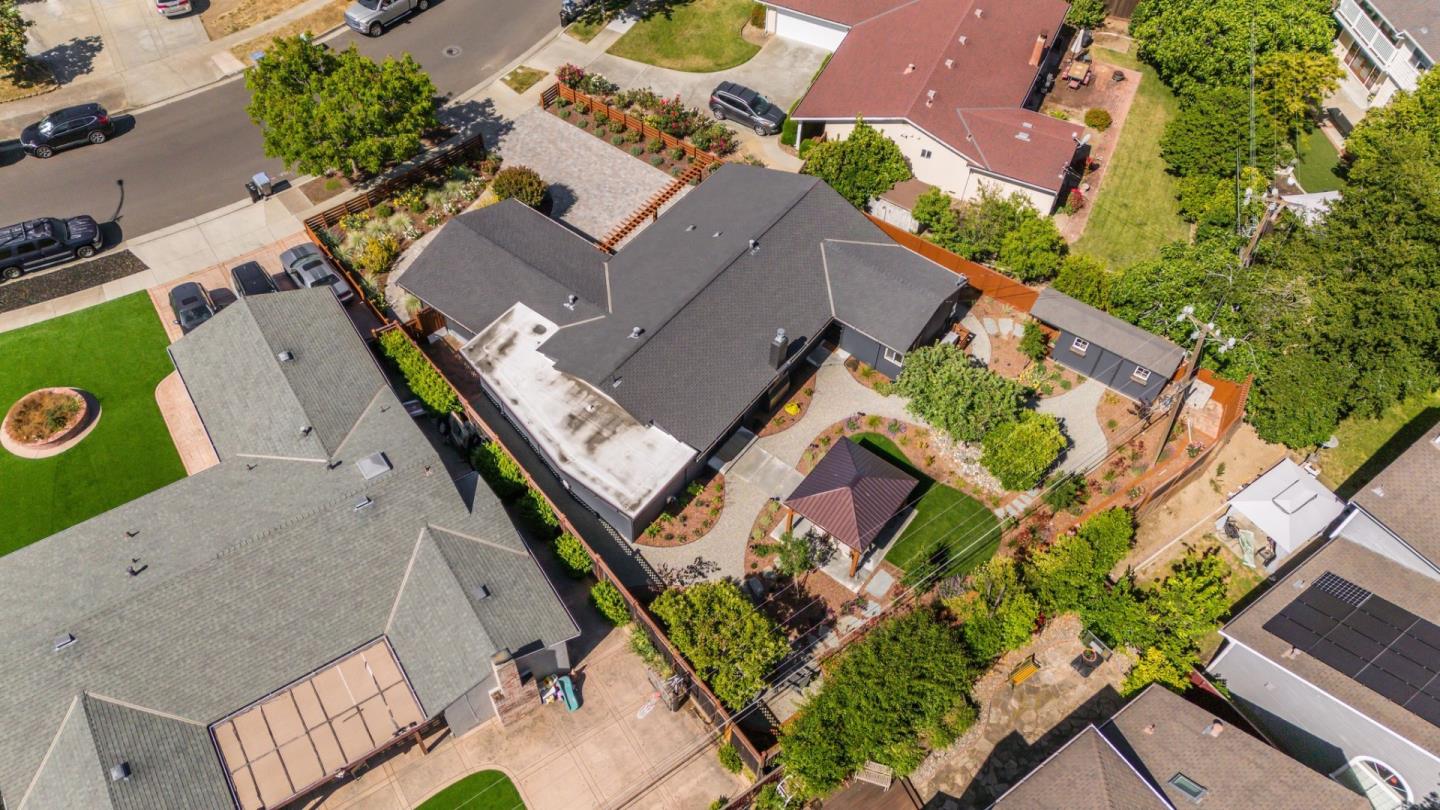 3904 Timberline DR