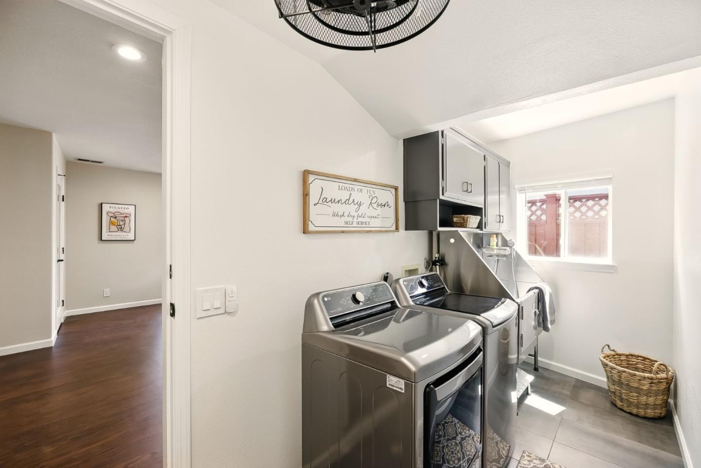 3904 Timberline DR