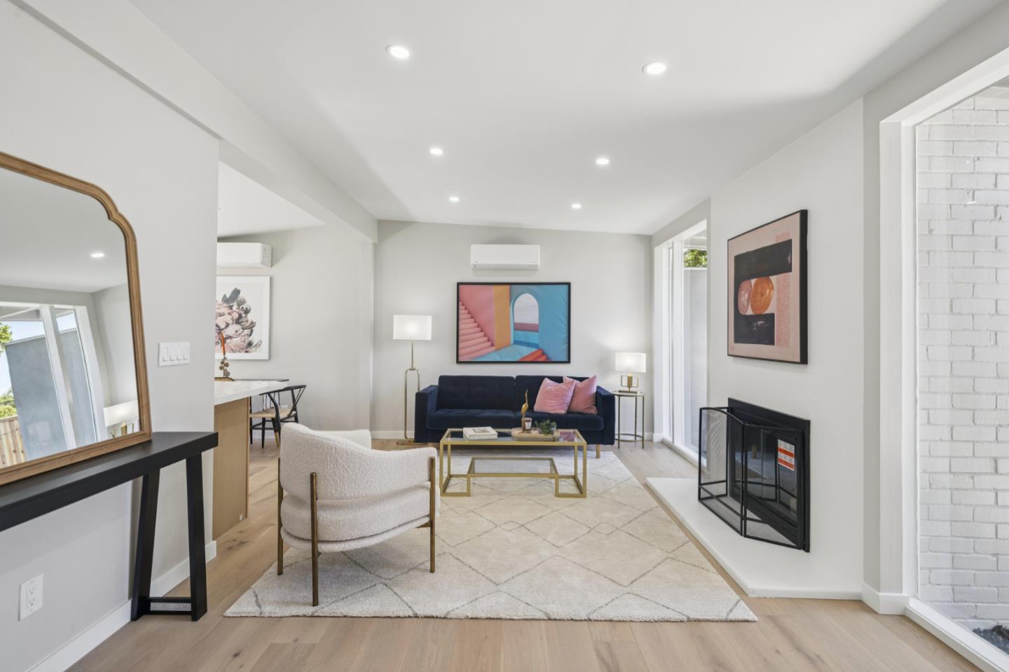 3050 Mauricia Avenue