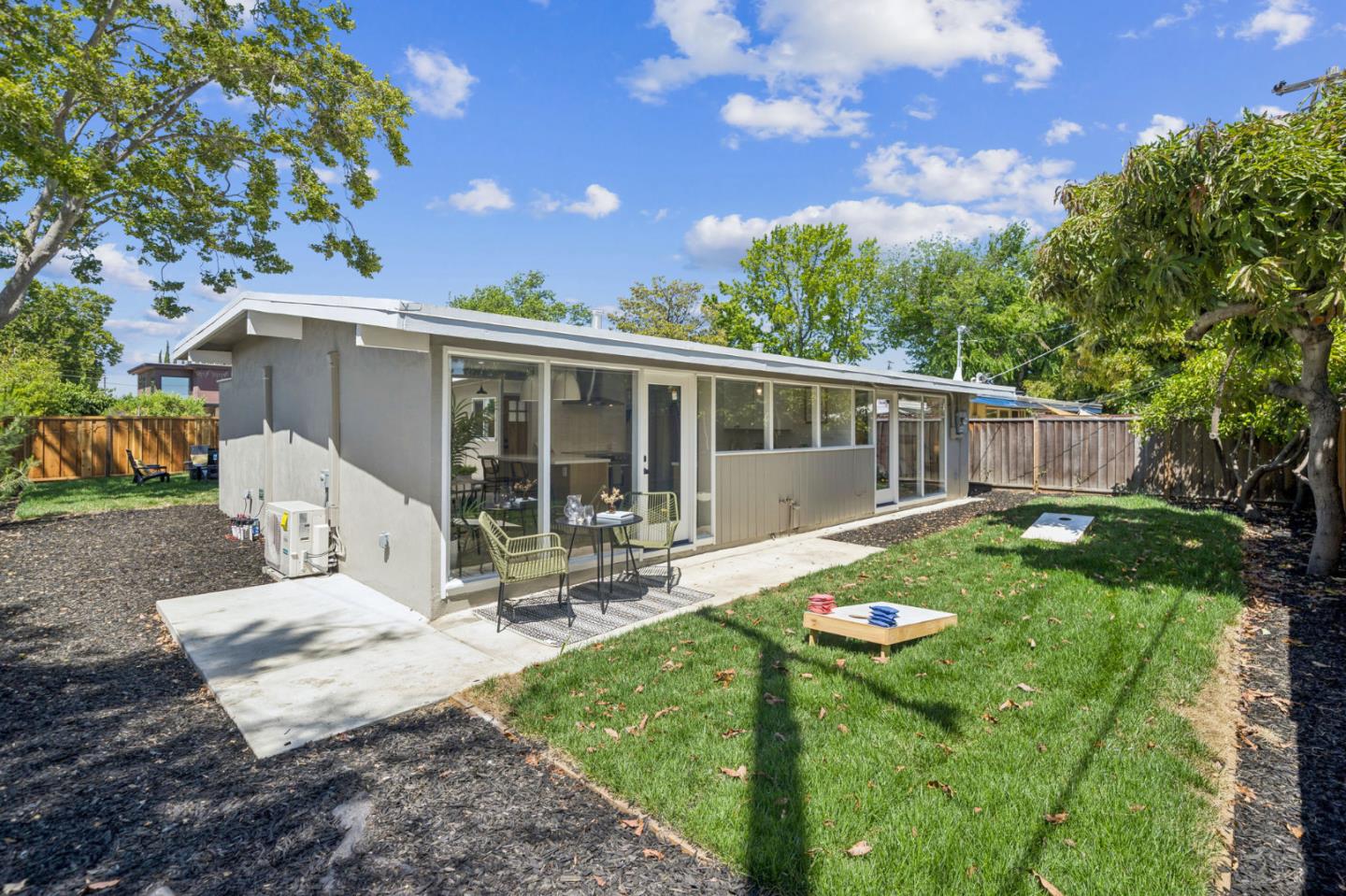 3050 Mauricia Avenue