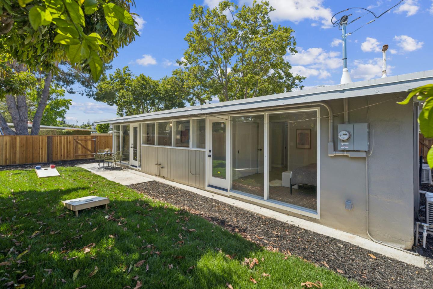 3050 Mauricia Avenue