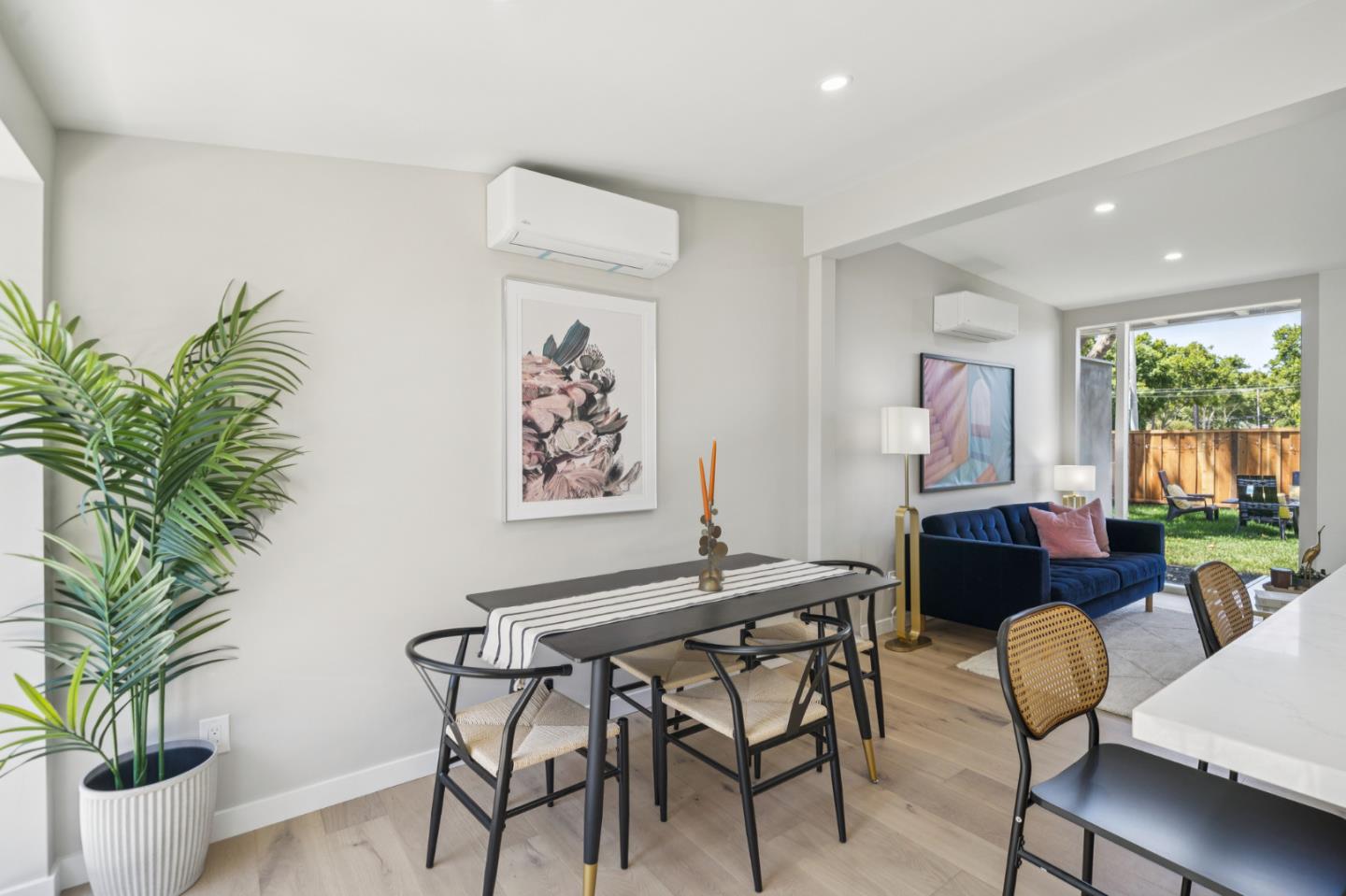 3050 Mauricia Avenue