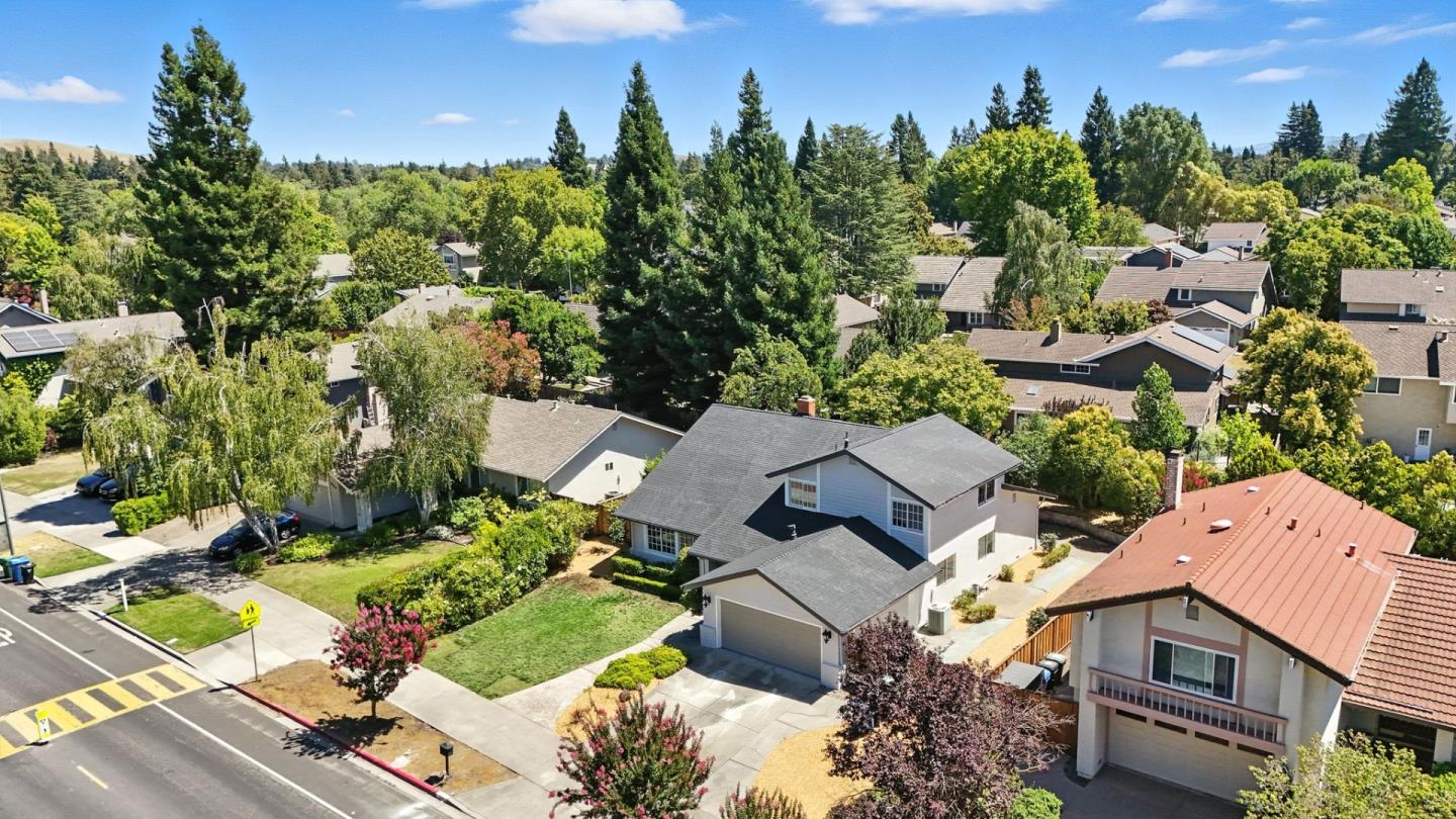 550 El Capitan Drive