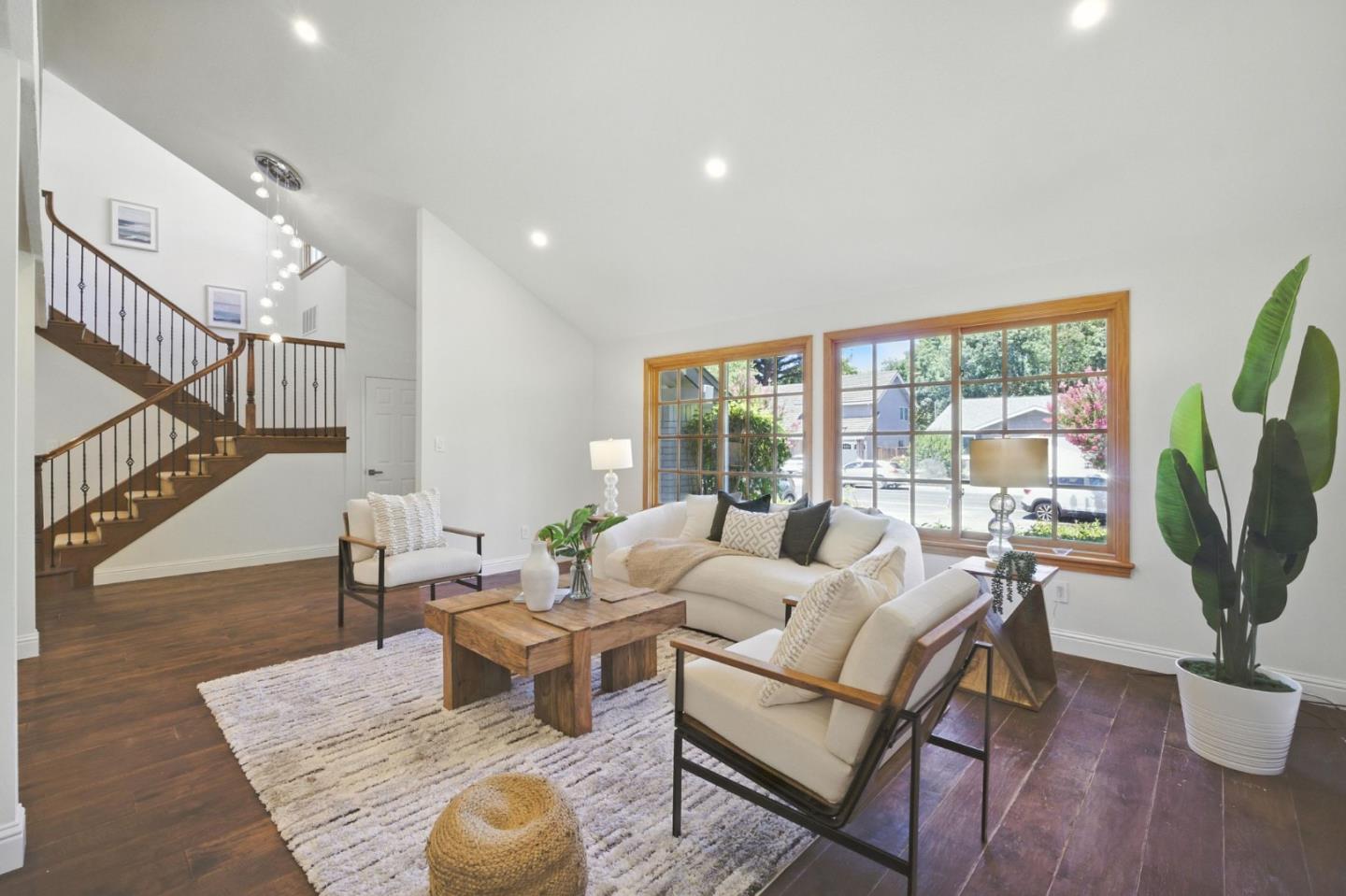 550 El Capitan Drive
