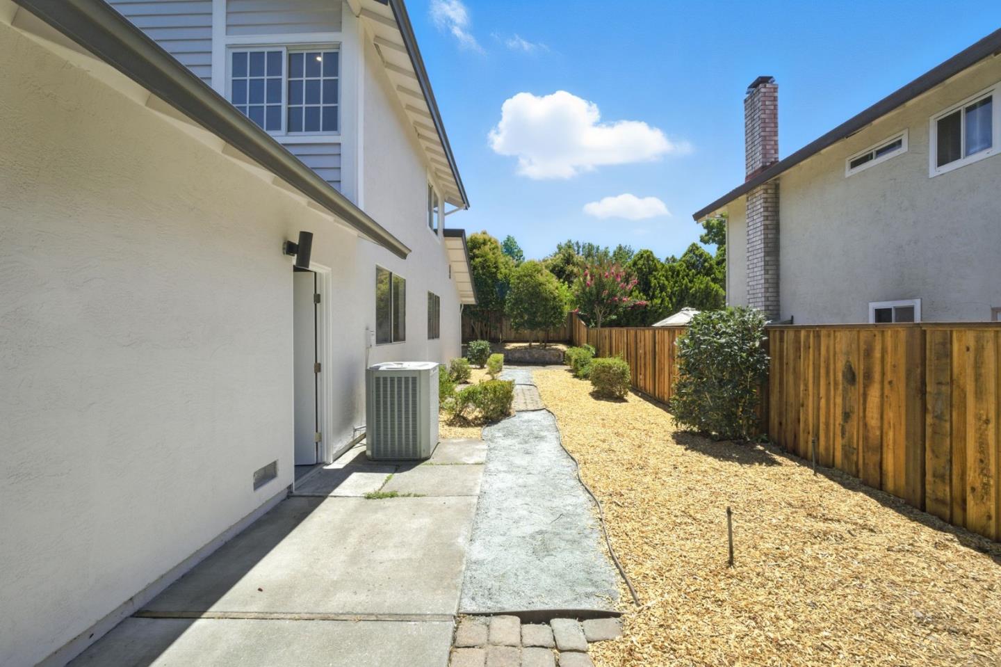 550 El Capitan Drive