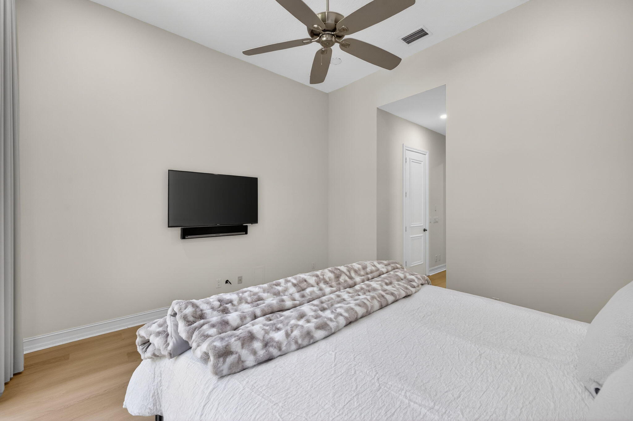 17681 Middlebrook Way