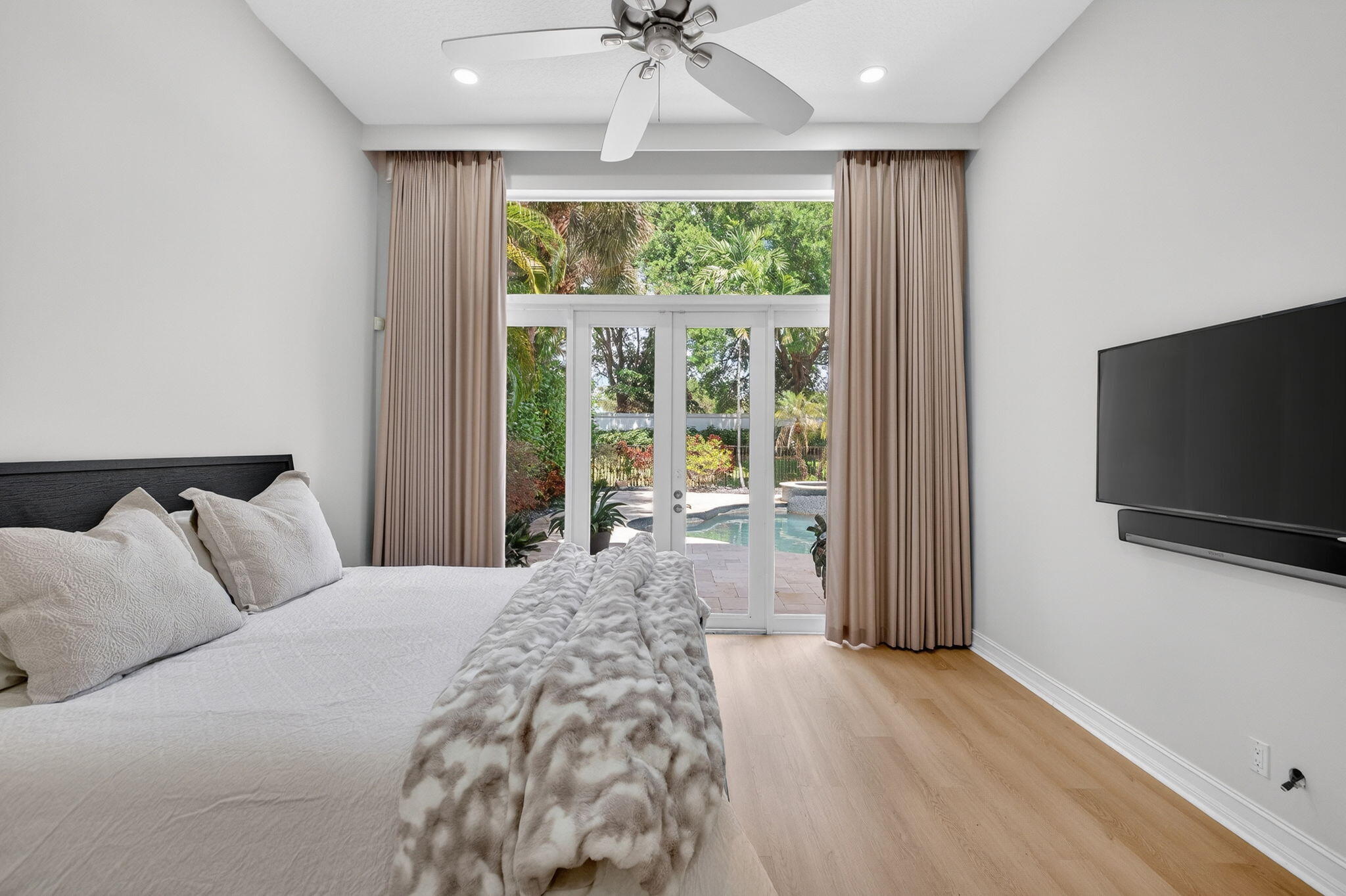 17681 Middlebrook Way