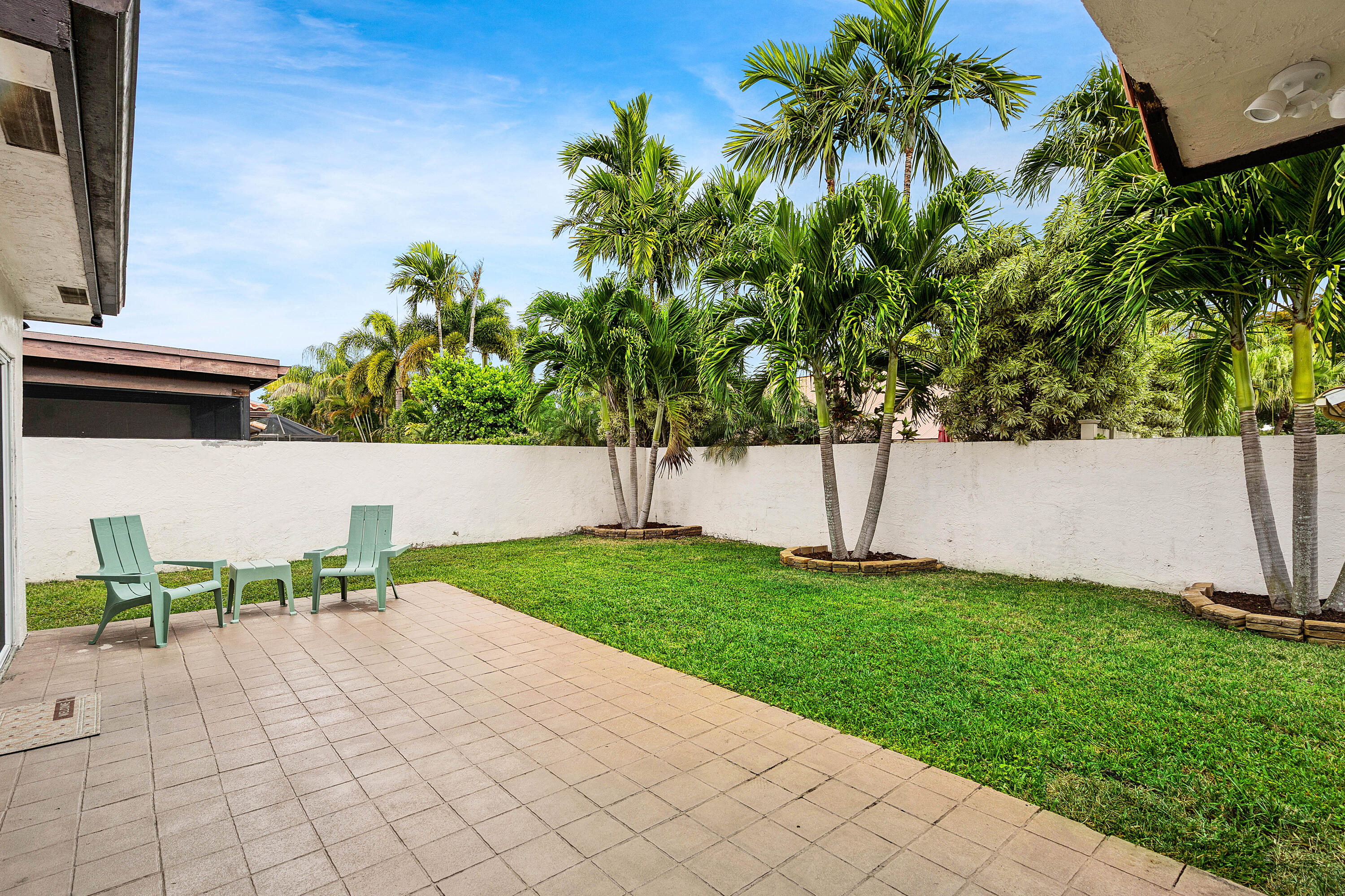 7674 Solimar Circle