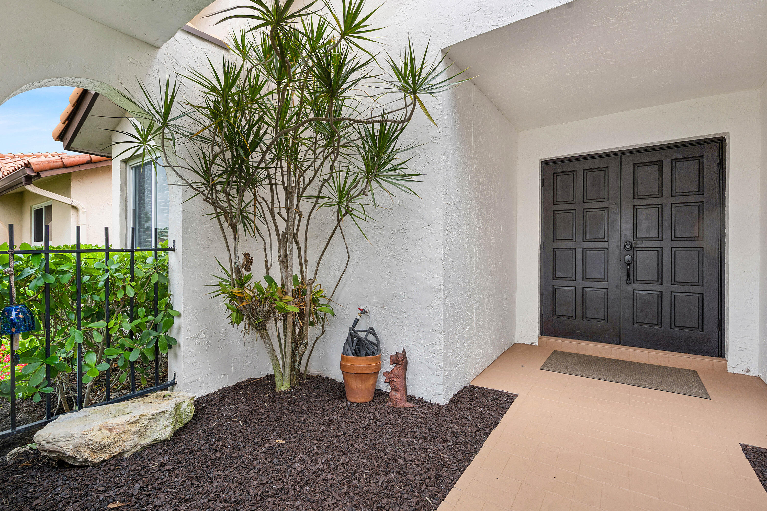 7674 Solimar Circle