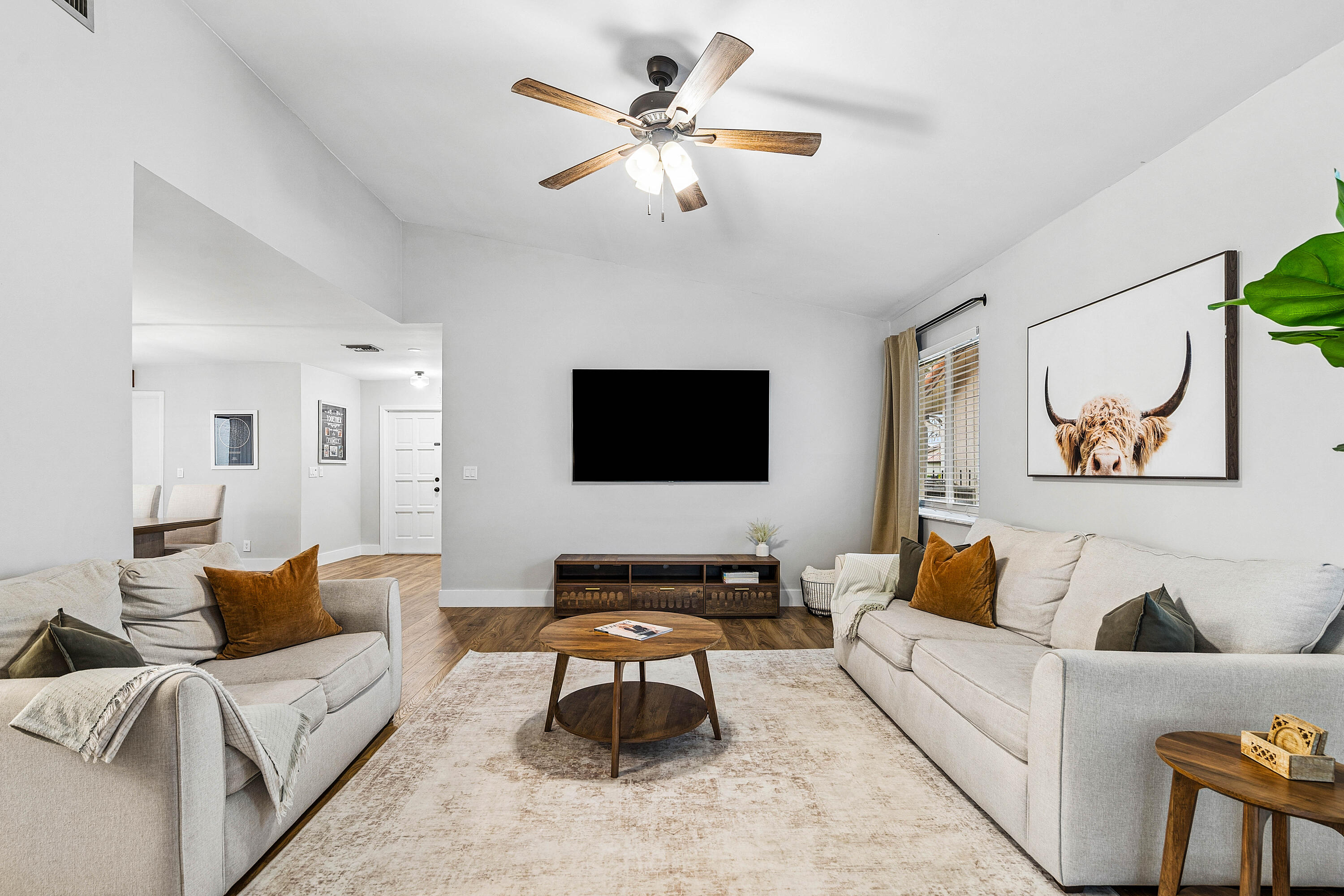 7674 Solimar Circle