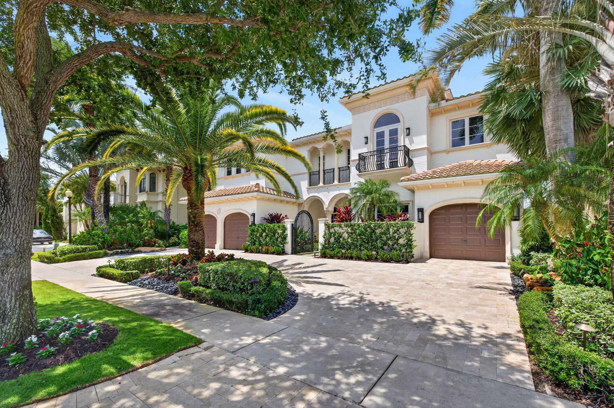 9471 Bridgebrook Drive