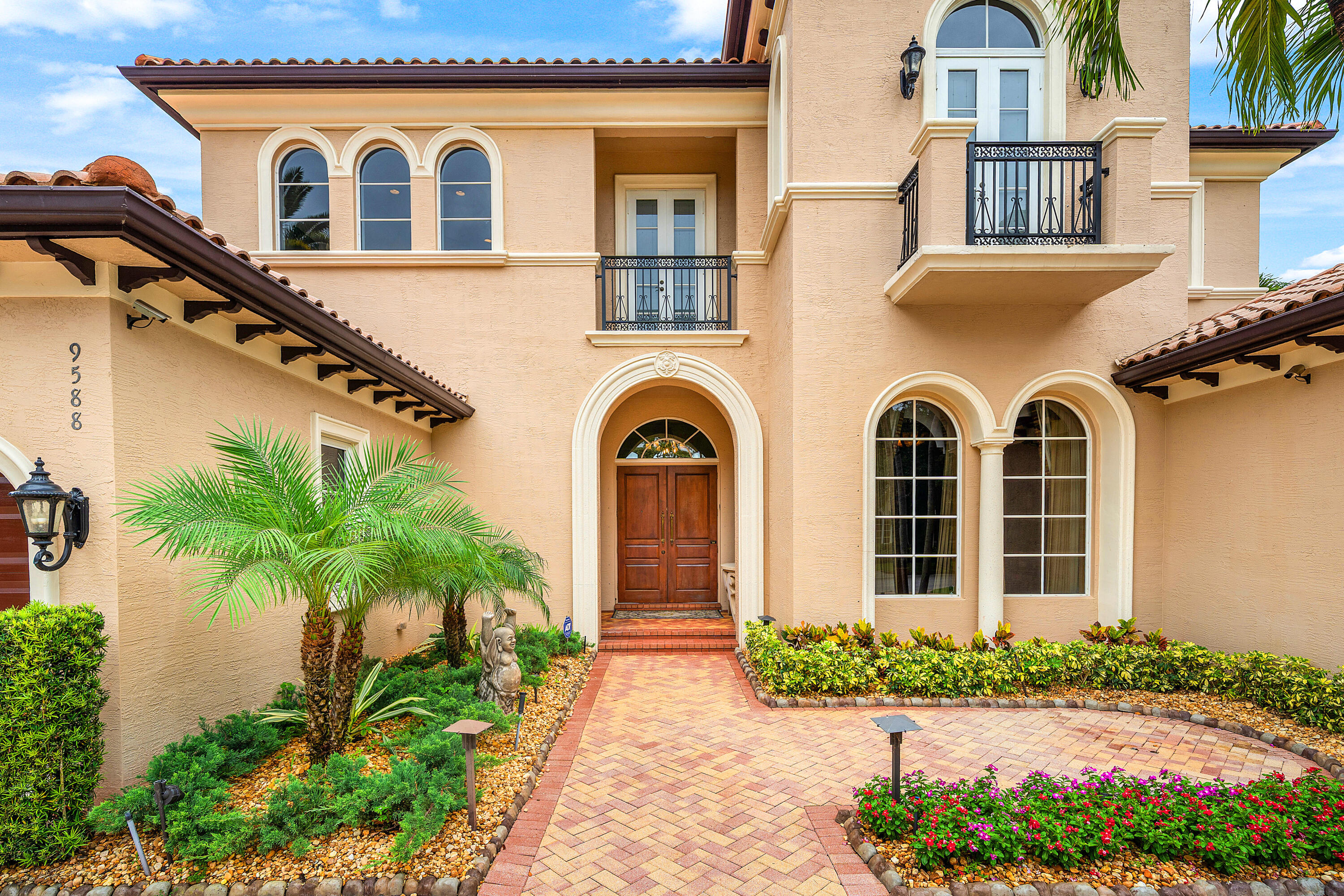 9588 Bridgebrook Drive