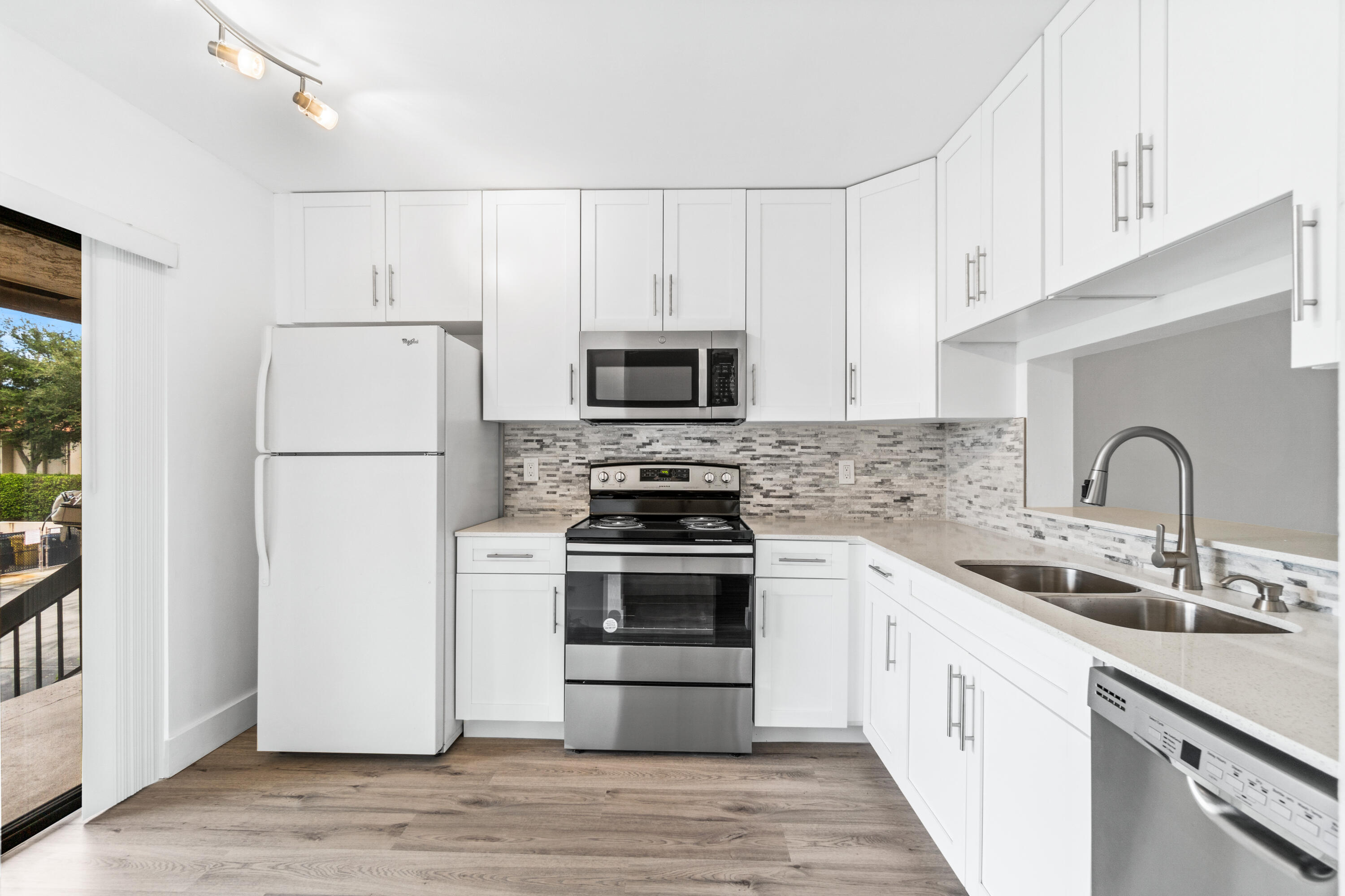 5151 W Club Circle 206