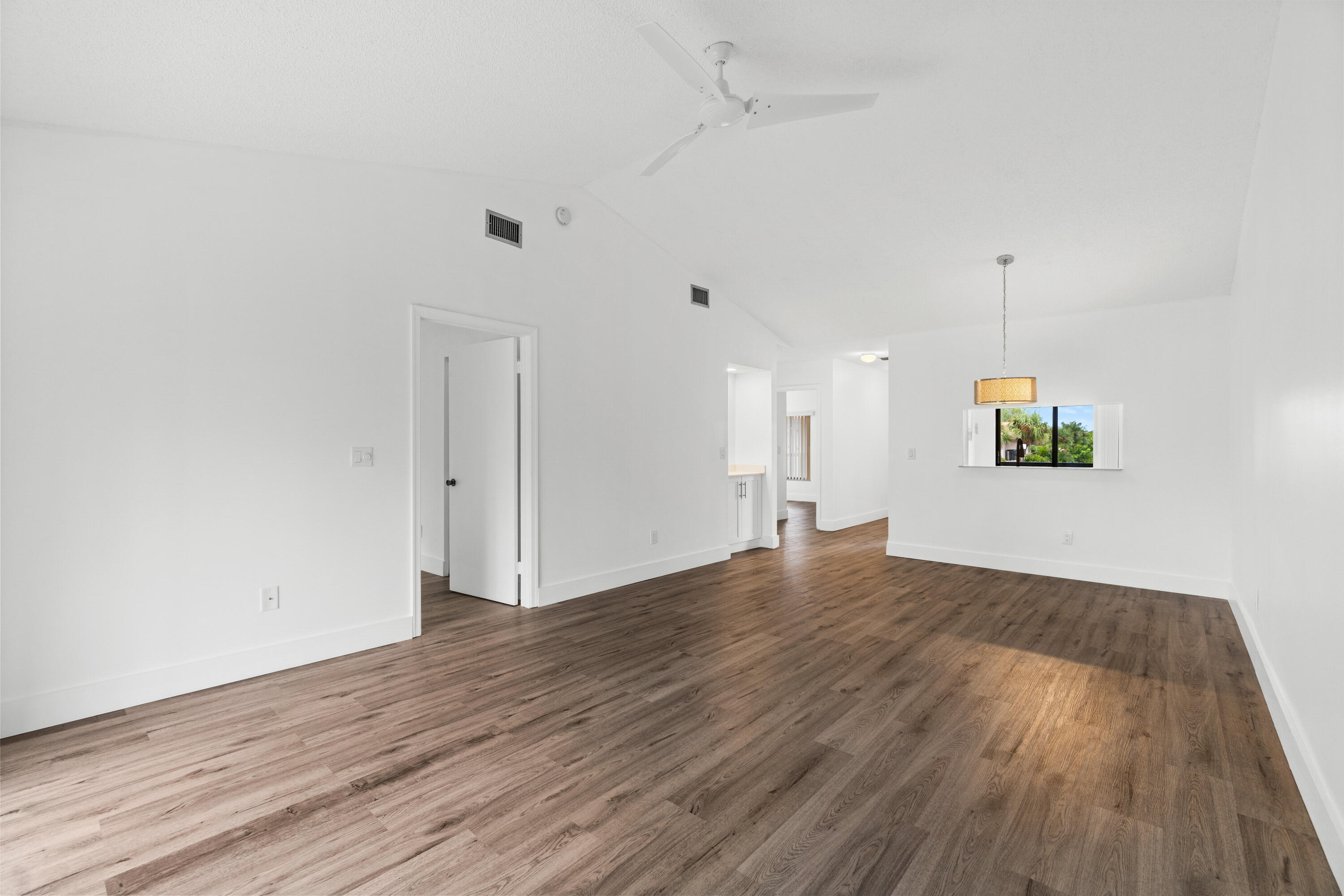5151 W Club Circle 206