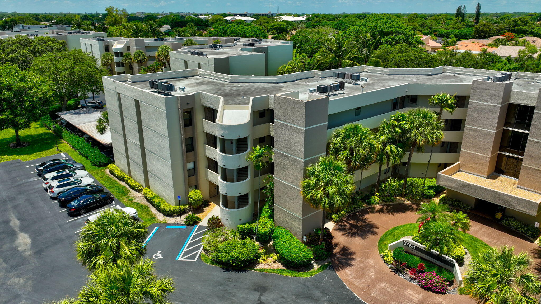 5750 Camino Del Sol 201