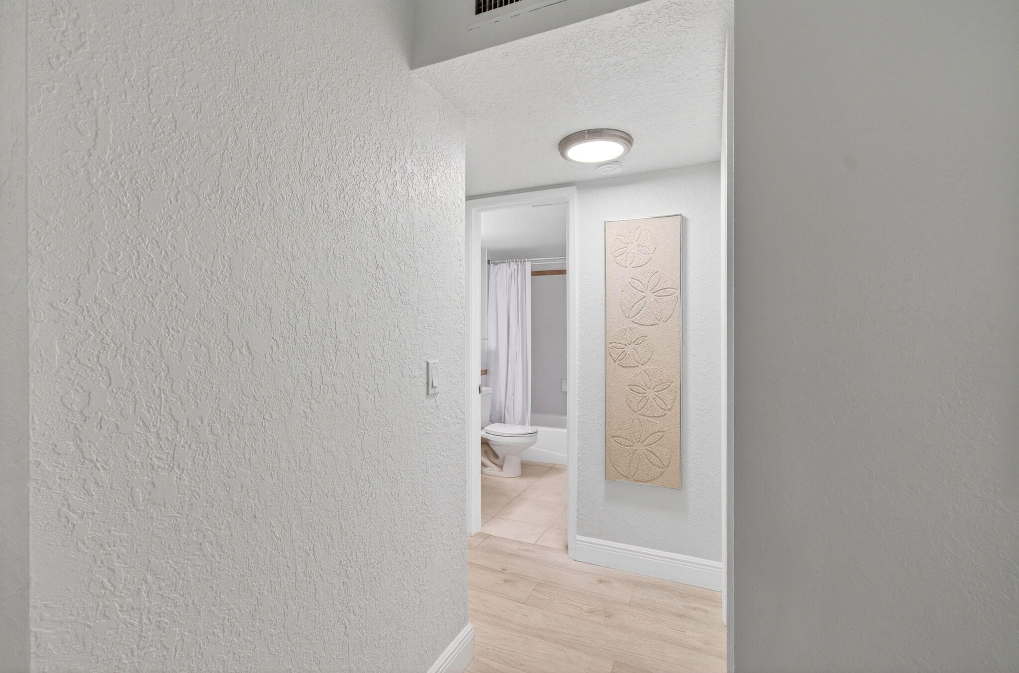 5750 Camino Del Sol 201