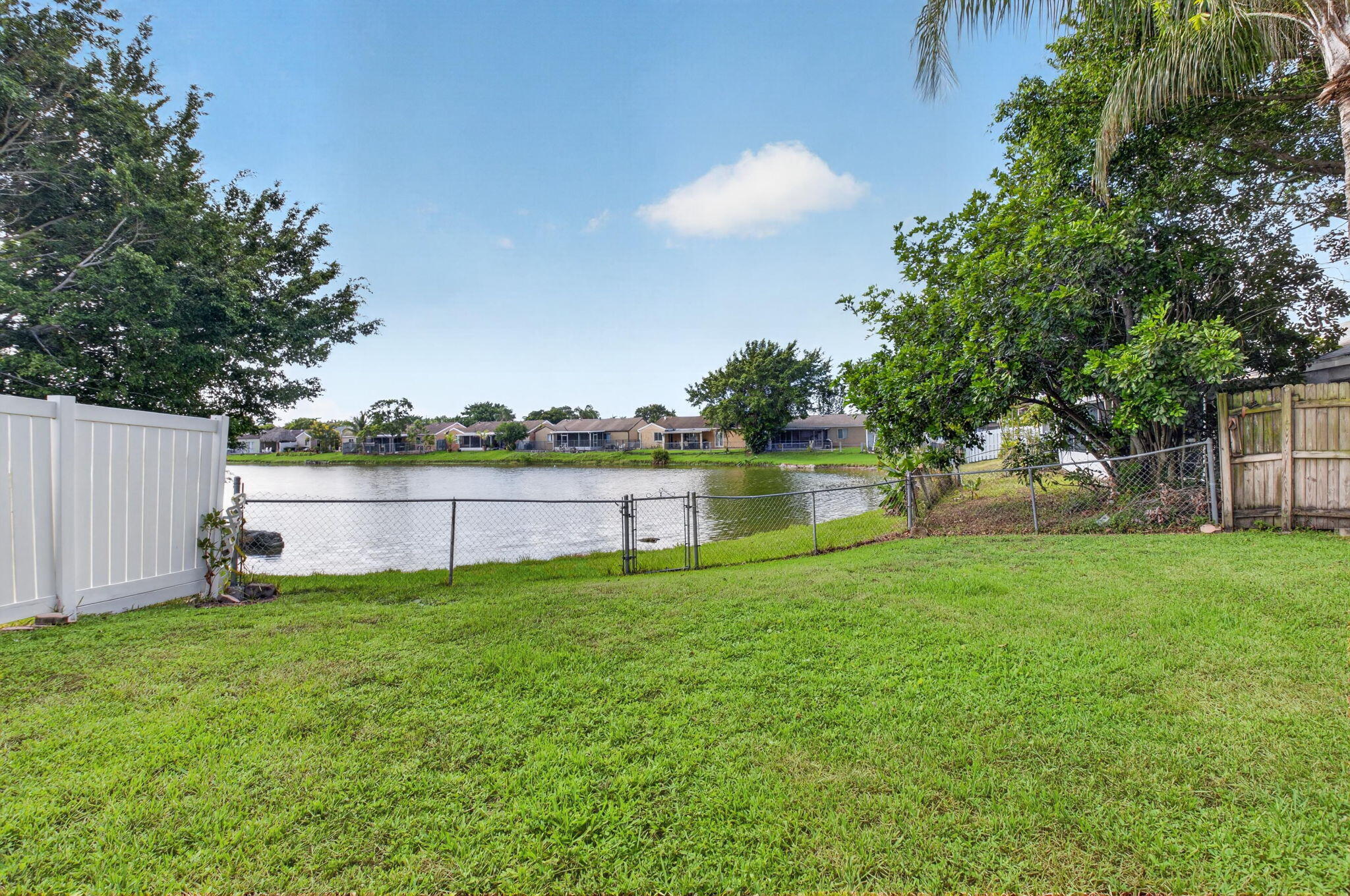 18838 Cloud Lake Circle
