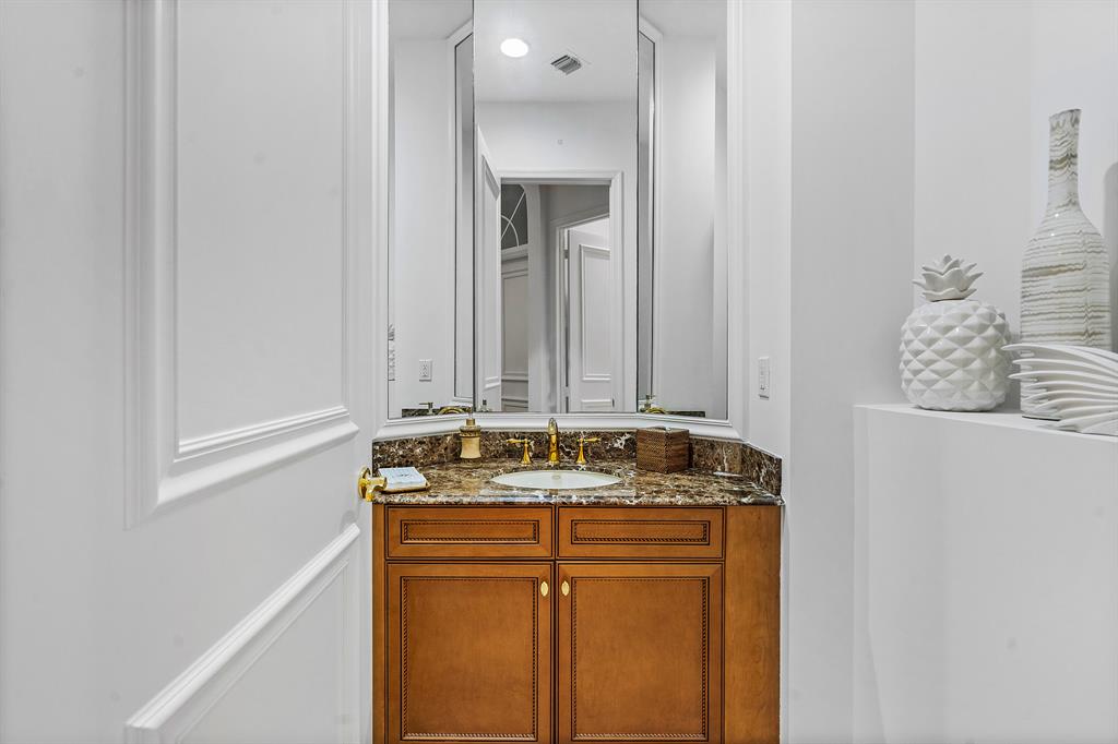 17881 Villa Club Way