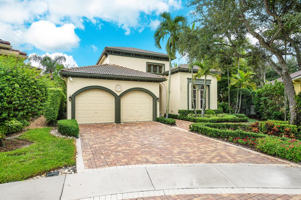 17881 Villa Club Way