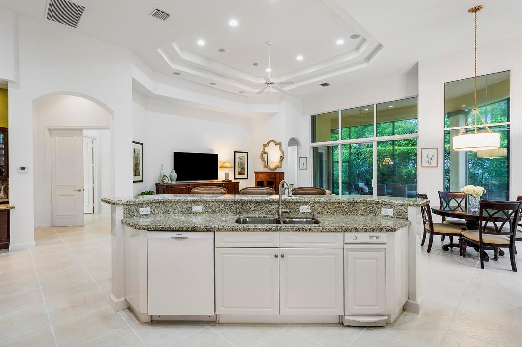 17881 Villa Club Way