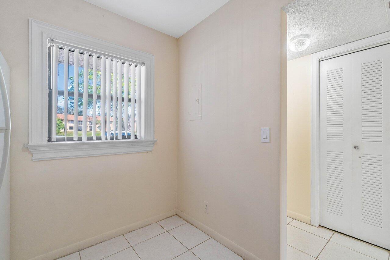 6736 Palmetto Circle S 105