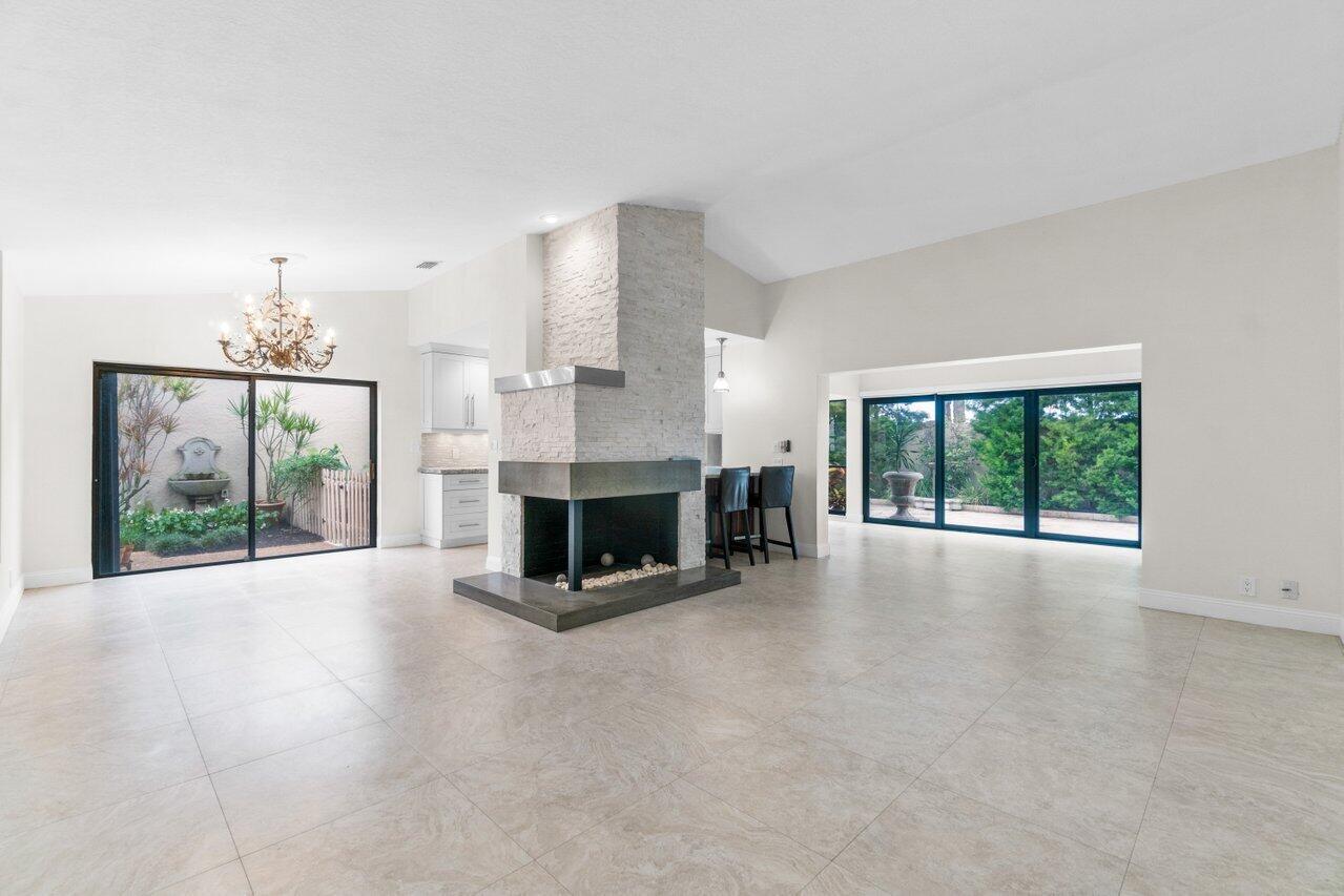 21505 Campo Allegro Drive
