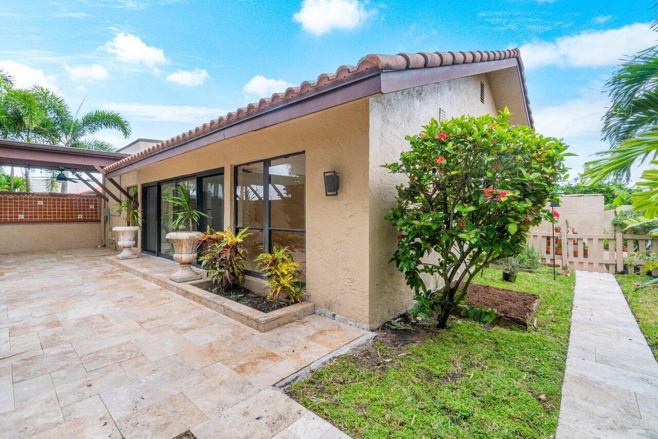 21505 Campo Allegro Drive