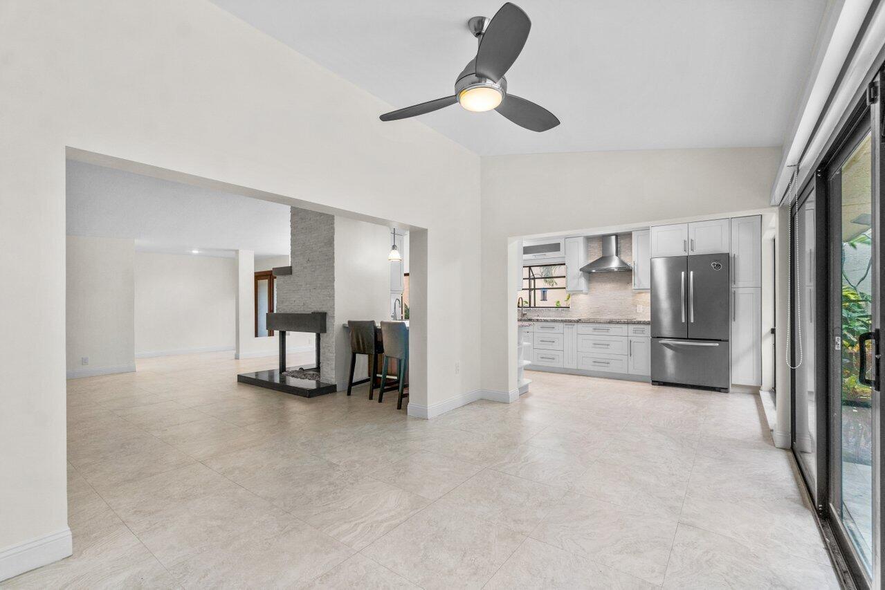 21505 Campo Allegro Drive