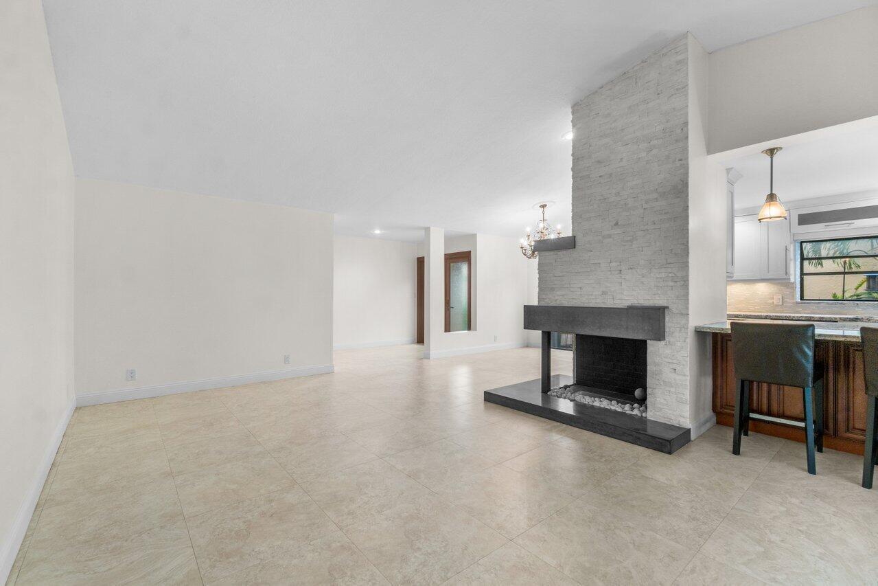 21505 Campo Allegro Drive