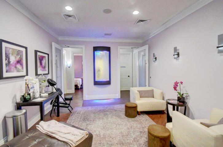 9453 Grand Estates Way