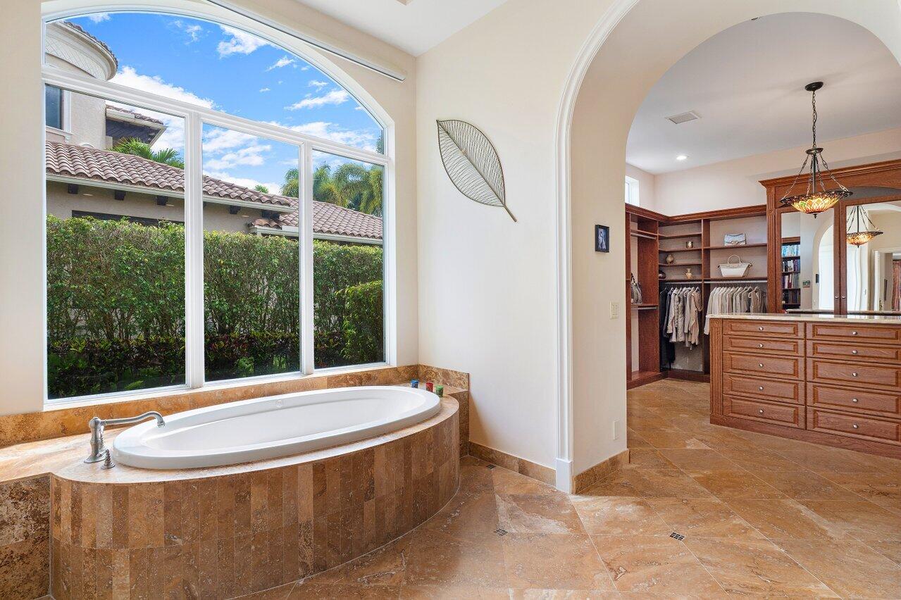 9453 Grand Estates Way