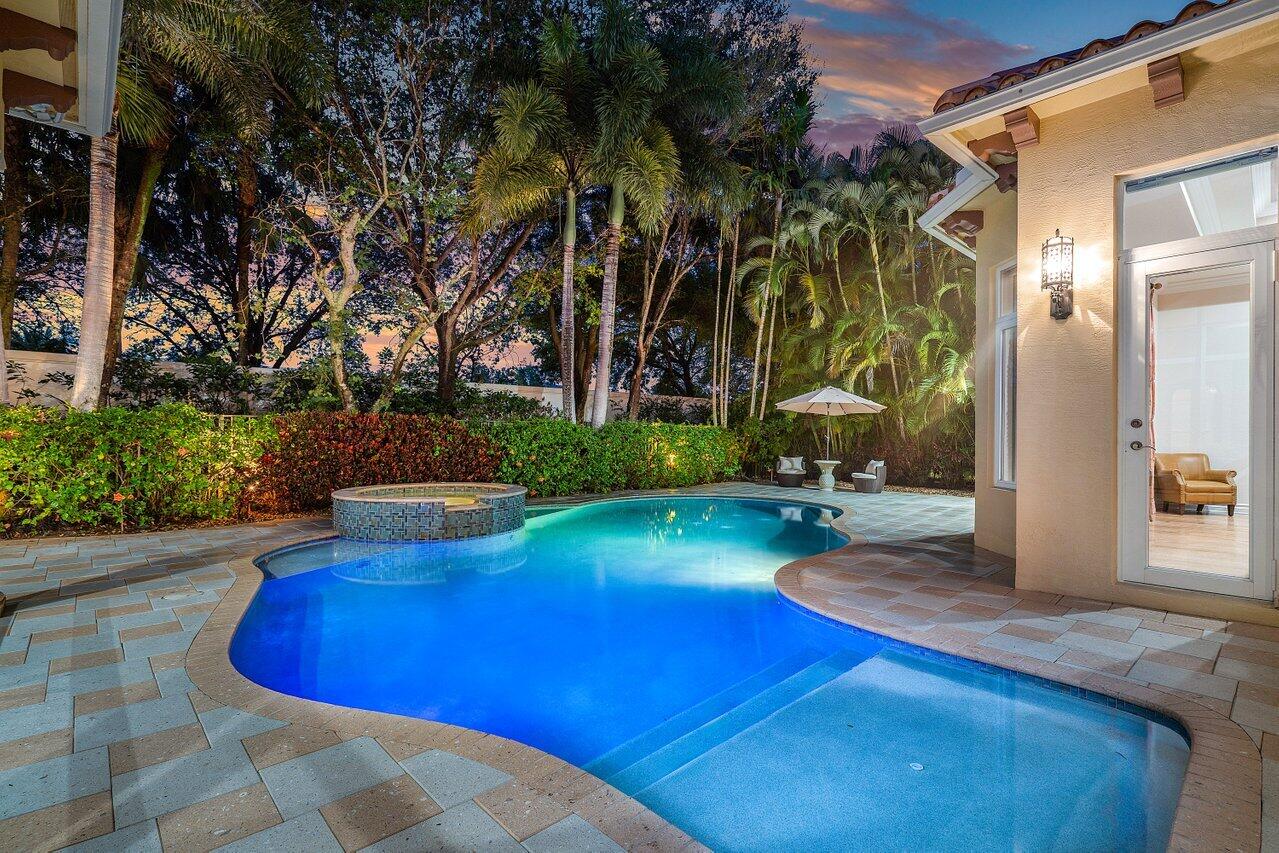 9453 Grand Estates Way
