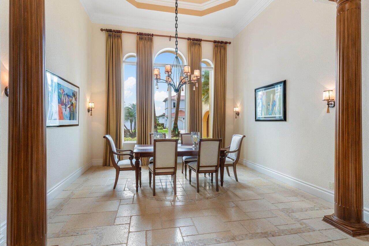 9453 Grand Estates Way