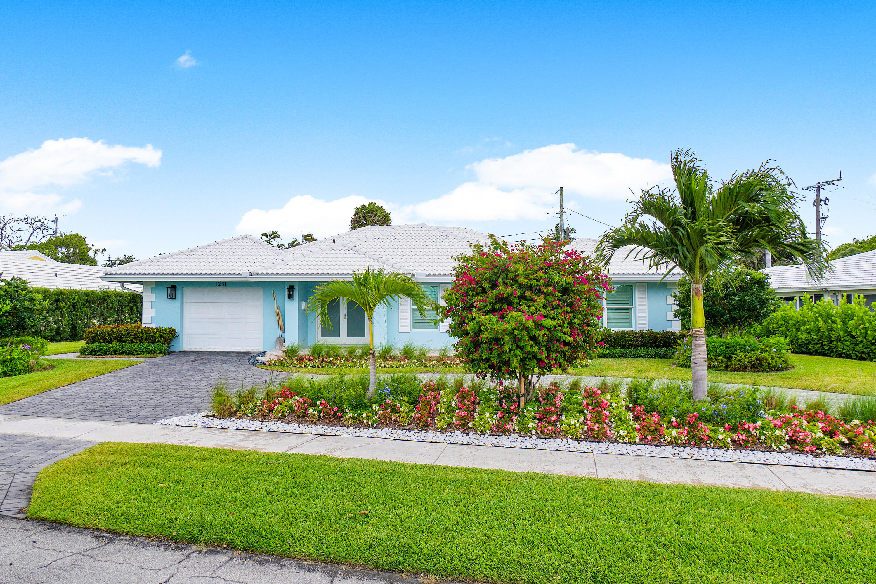 1291 SW Sugar Plum Drive