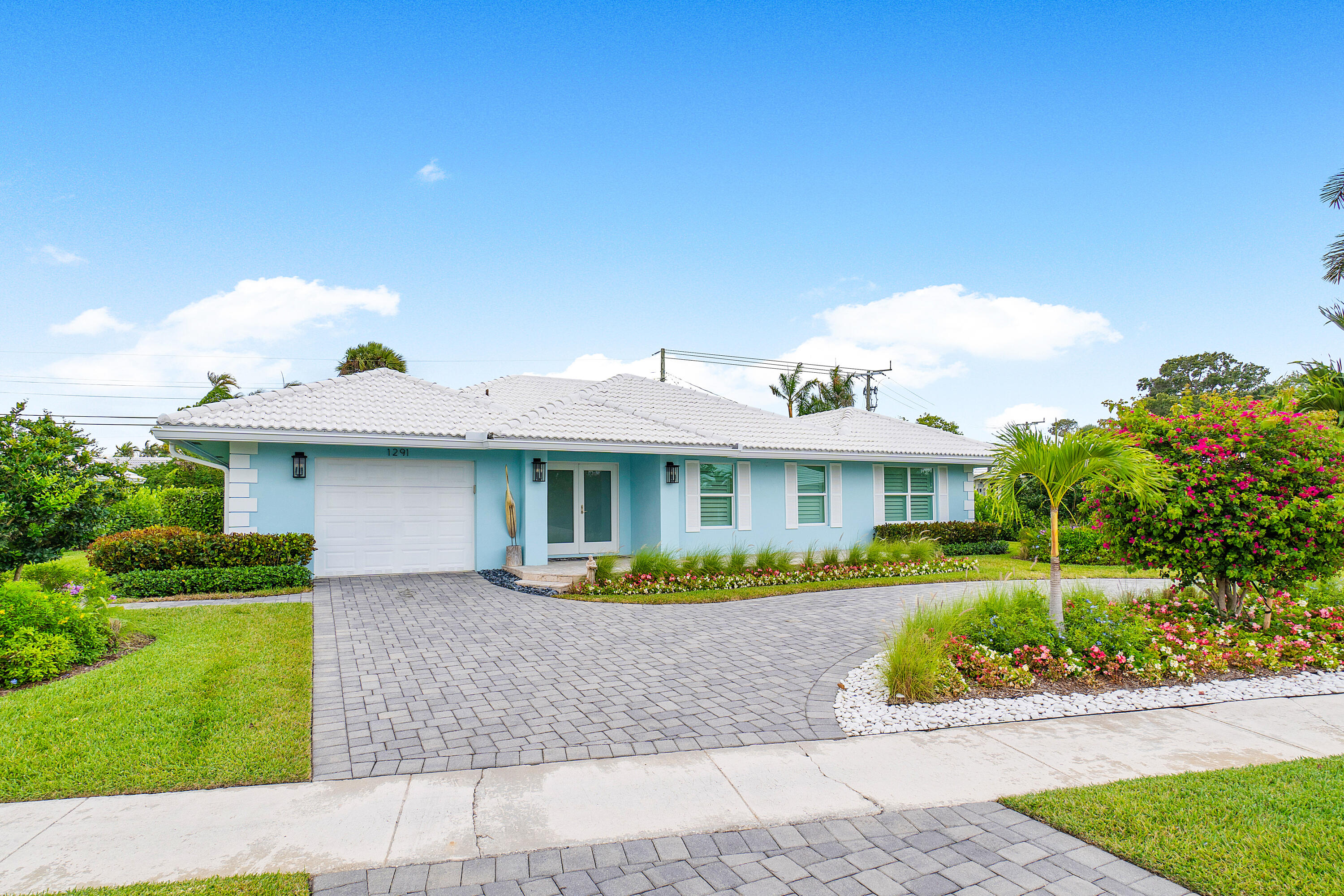 1291 SW Sugar Plum Drive