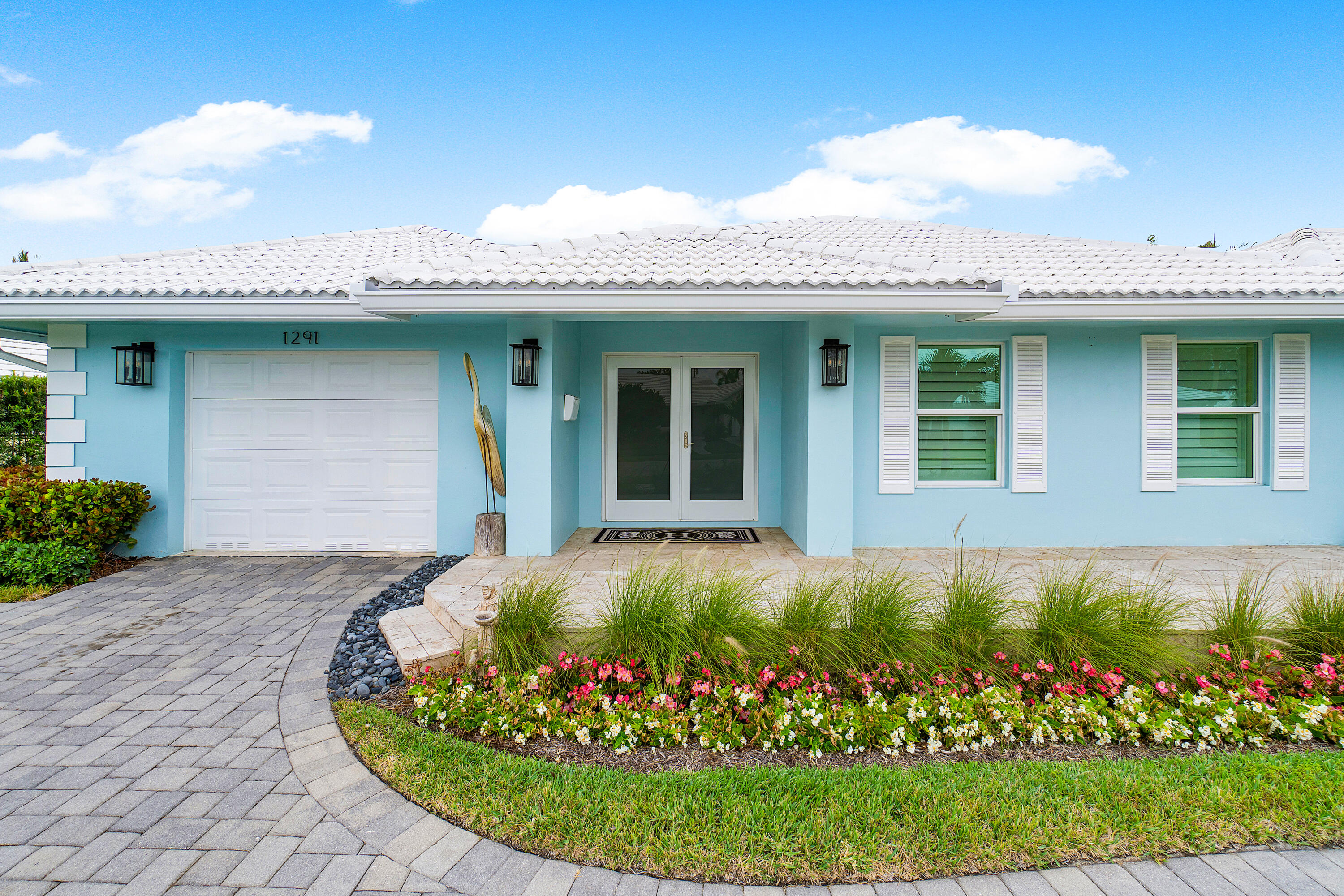 1291 SW Sugar Plum Drive