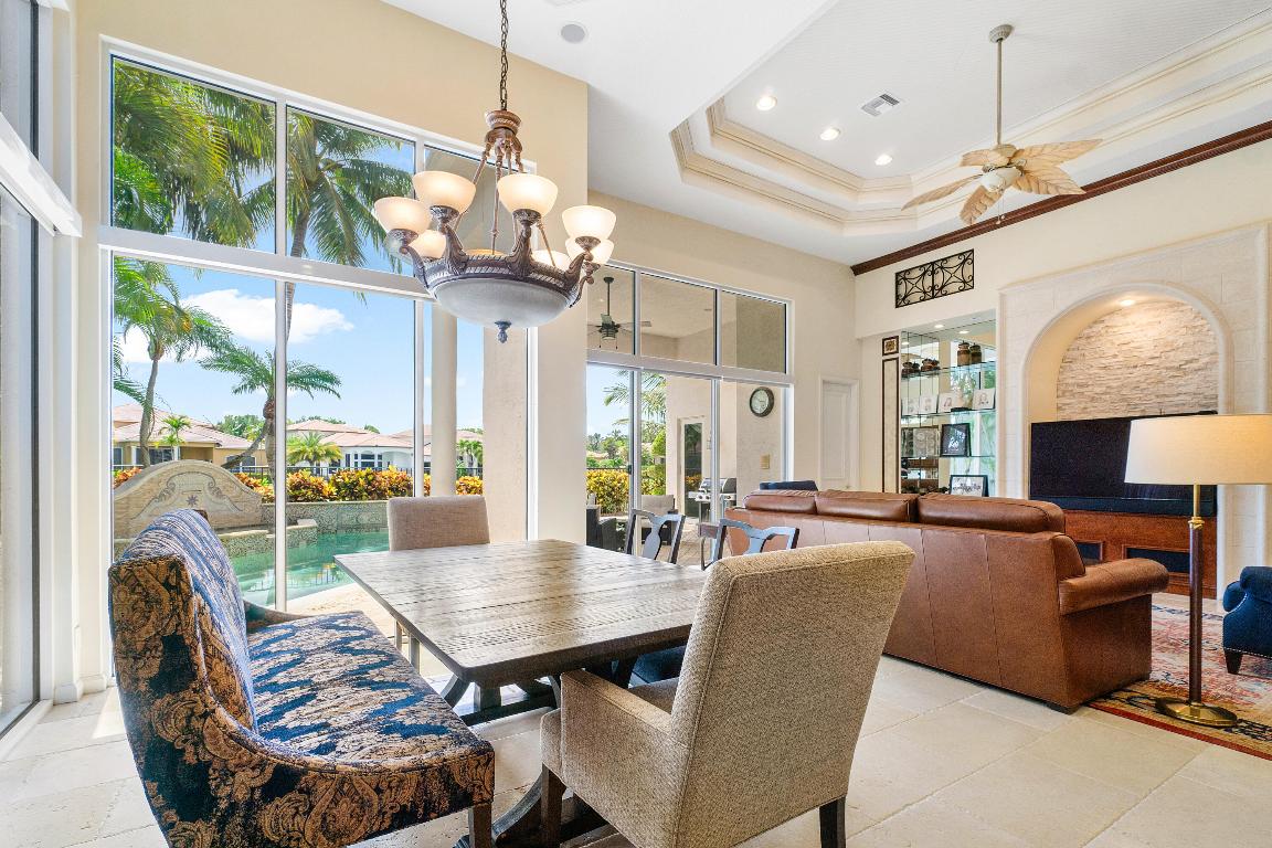 17952 Villa Club Way