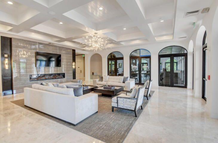 17952 Villa Club Way