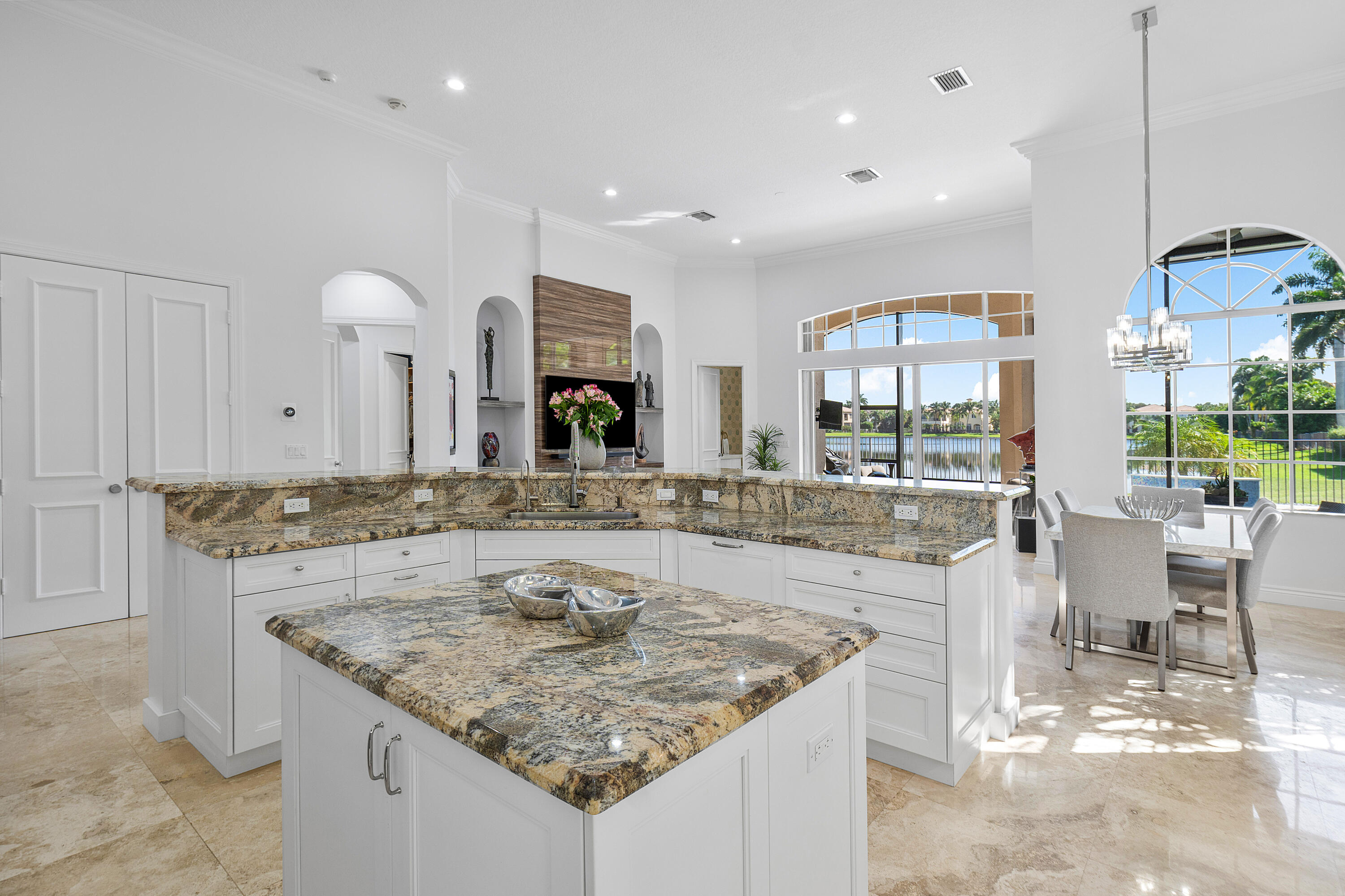 17929 Villa Club Way