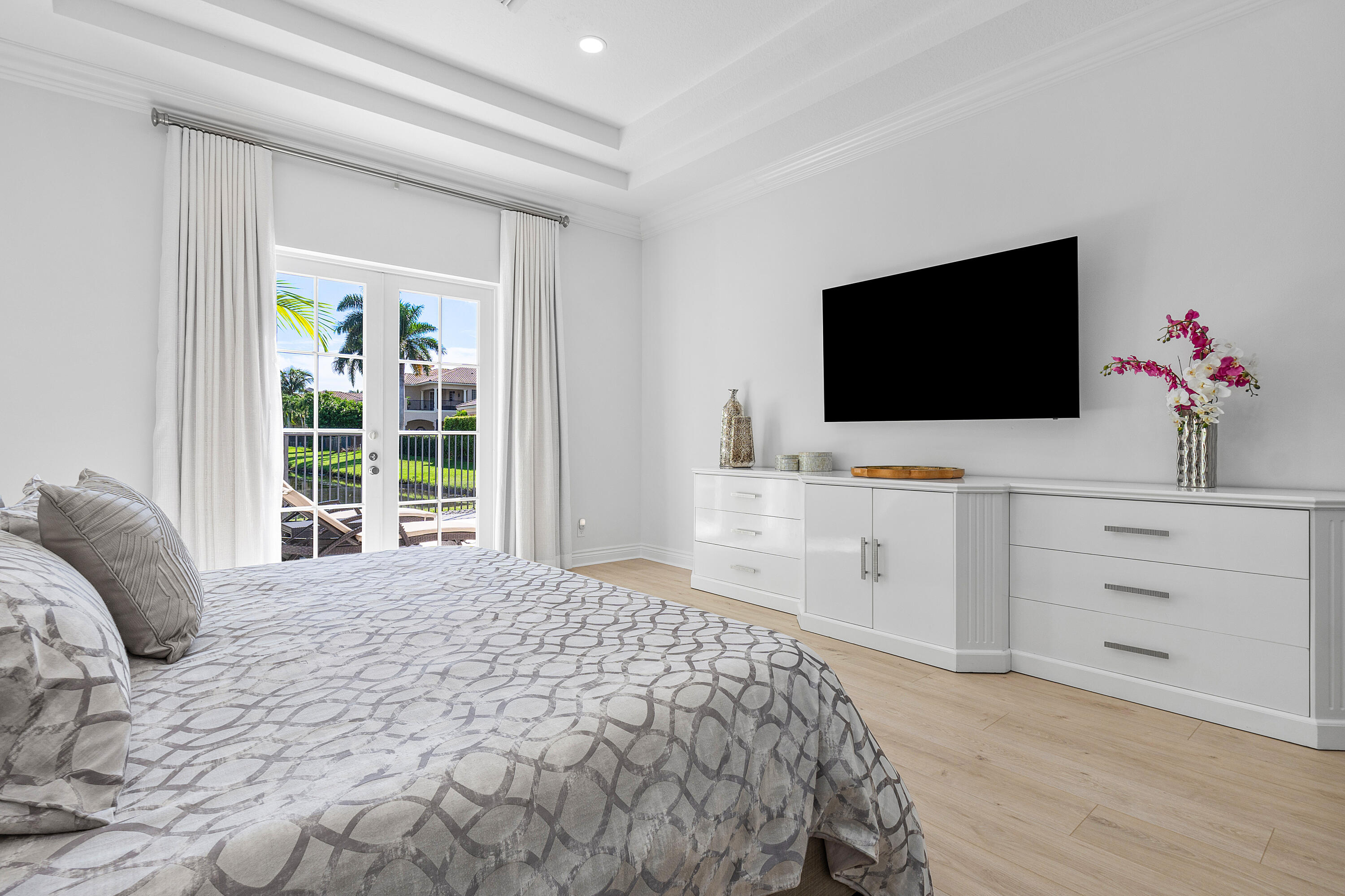 17929 Villa Club Way