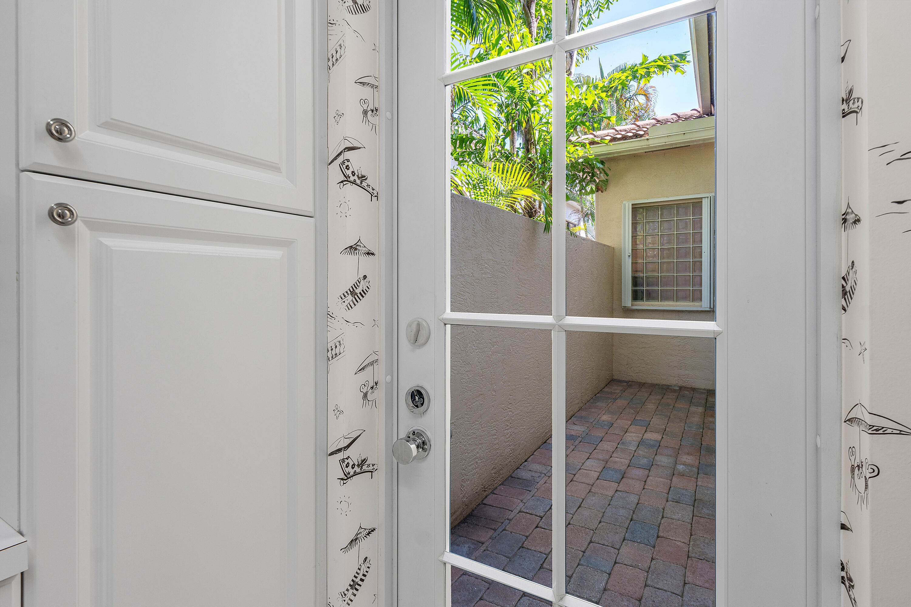 17929 Villa Club Way