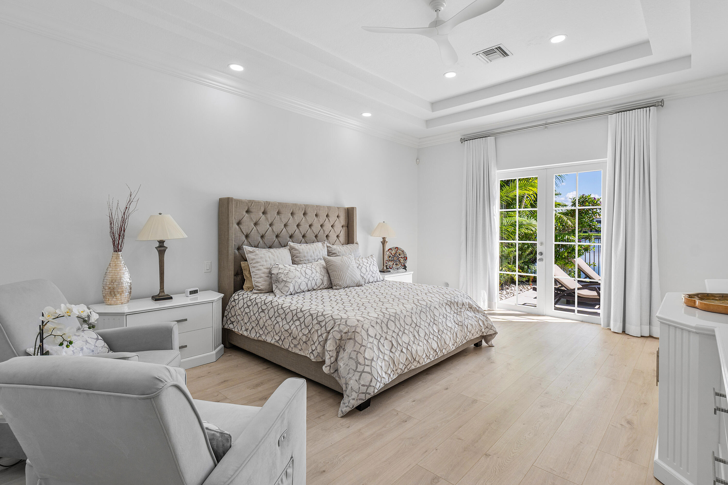 17929 Villa Club Way