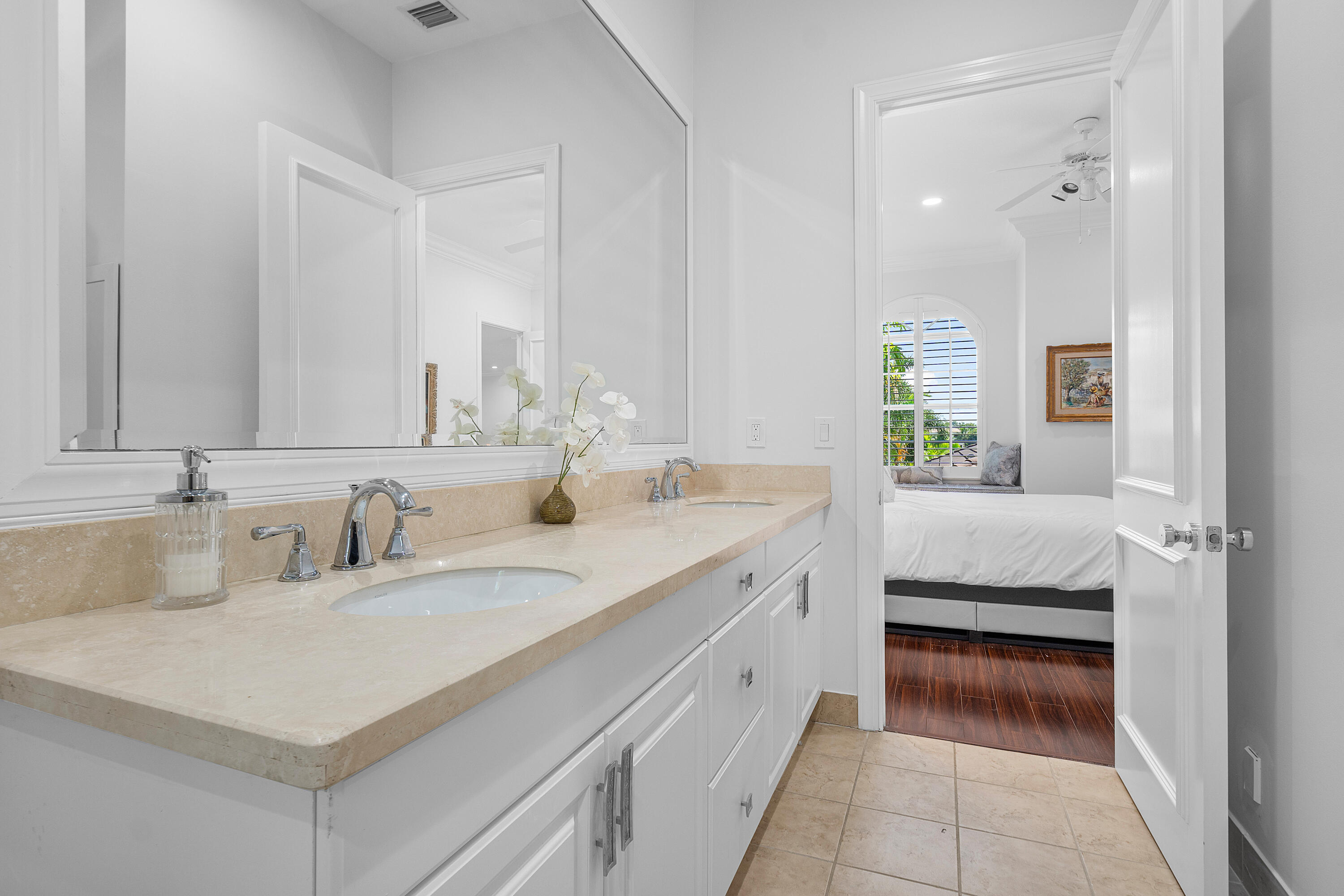 17929 Villa Club Way